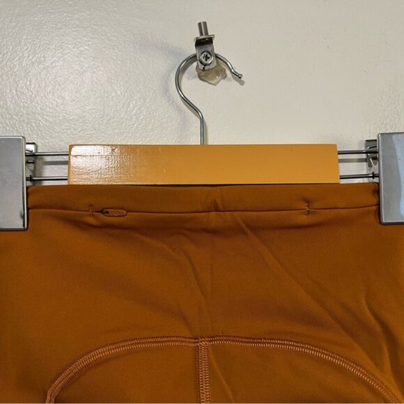 Lululemon Burnt Orange Reflective Crop Leggings - Size 4 - Picture 8 of 12